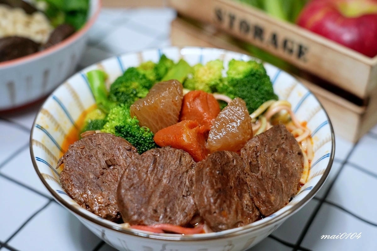 宅配美食｜纖宴VegeKing～全台第一家常溫蔬食調理包，沒