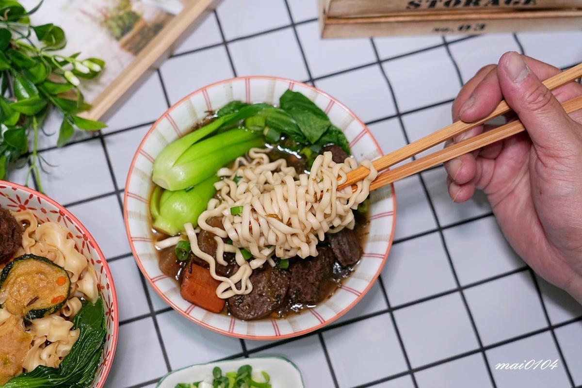 宅配美食｜纖宴VegeKing～全台第一家常溫蔬食調理包，沒