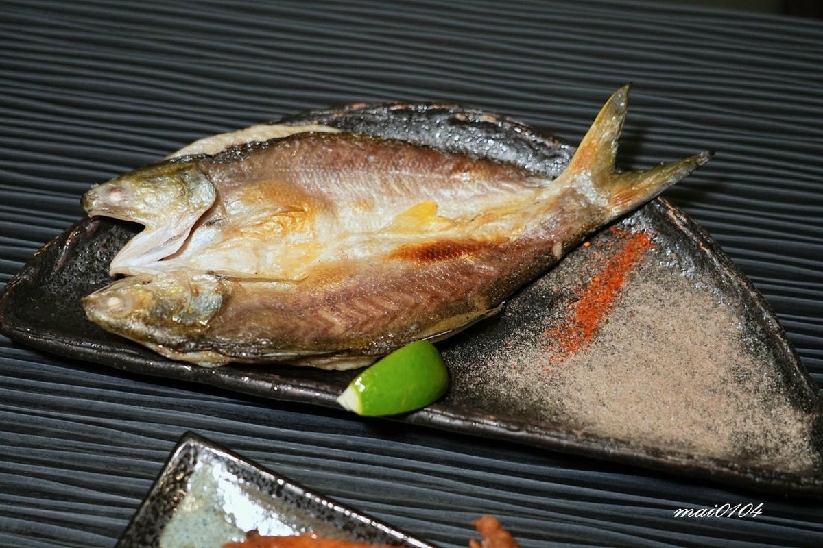 一週只開五天的桃園騷居酒屋!營業到凌晨一點,每個座位都是獨立 一週只開五天的桃園騷居酒屋!營業到凌晨一點,每個座位都是獨立