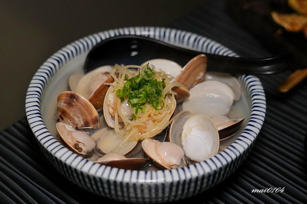 一週只開五天的桃園騷居酒屋!營業到凌晨一點,每個座位都是獨立 一週只開五天的桃園騷居酒屋!營業到凌晨一點,每個座位都是獨立