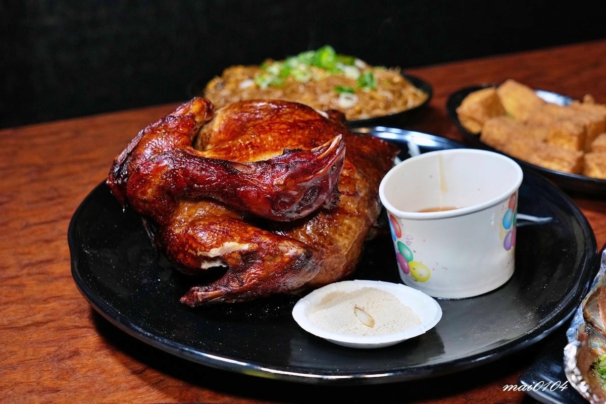 雞老闆桶仔雞景美店開幕啦！！壽星用餐送桶仔雞、學生吃雞也只要