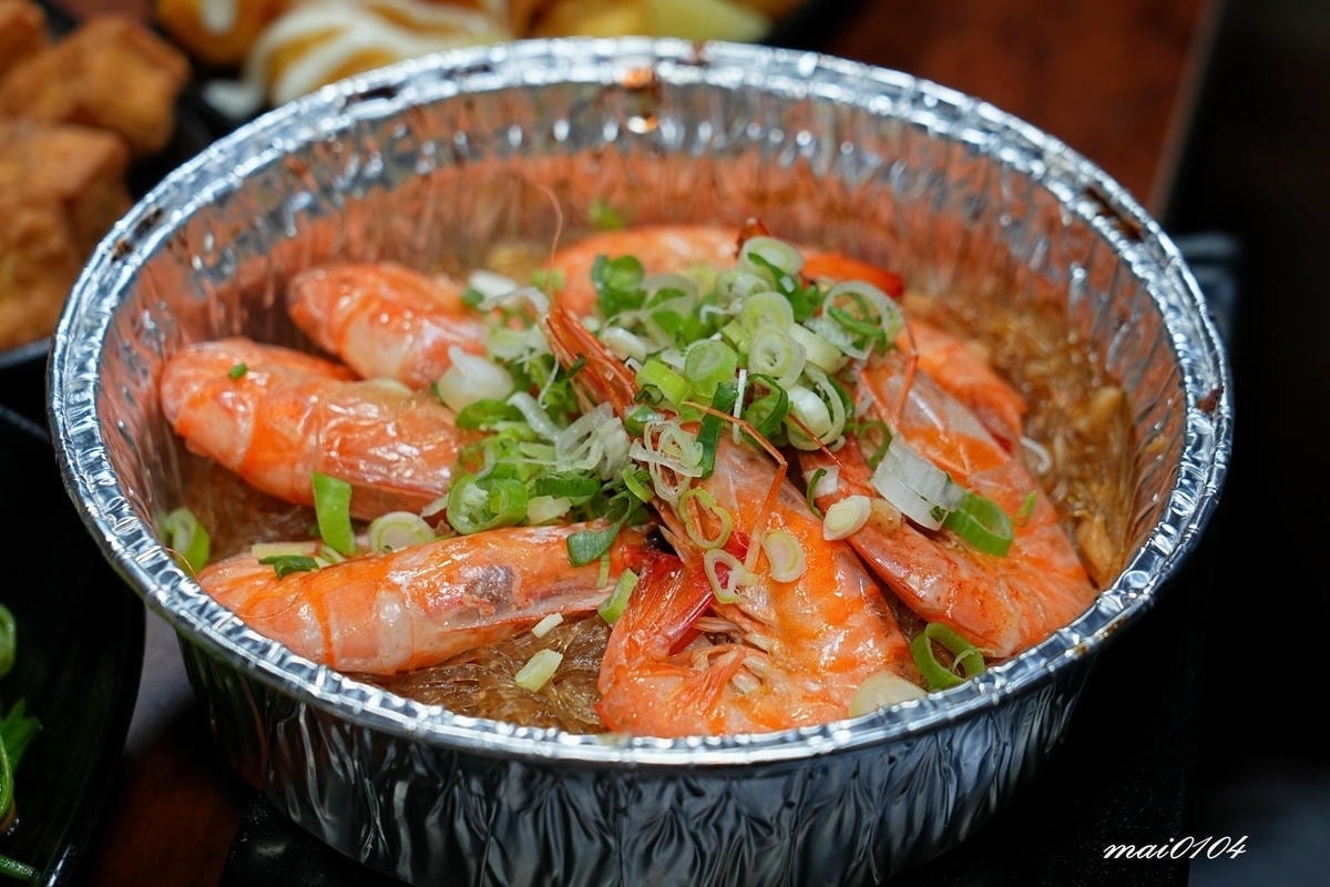 雞老闆桶仔雞景美店開幕啦！！壽星用餐送桶仔雞、學生吃雞也只要