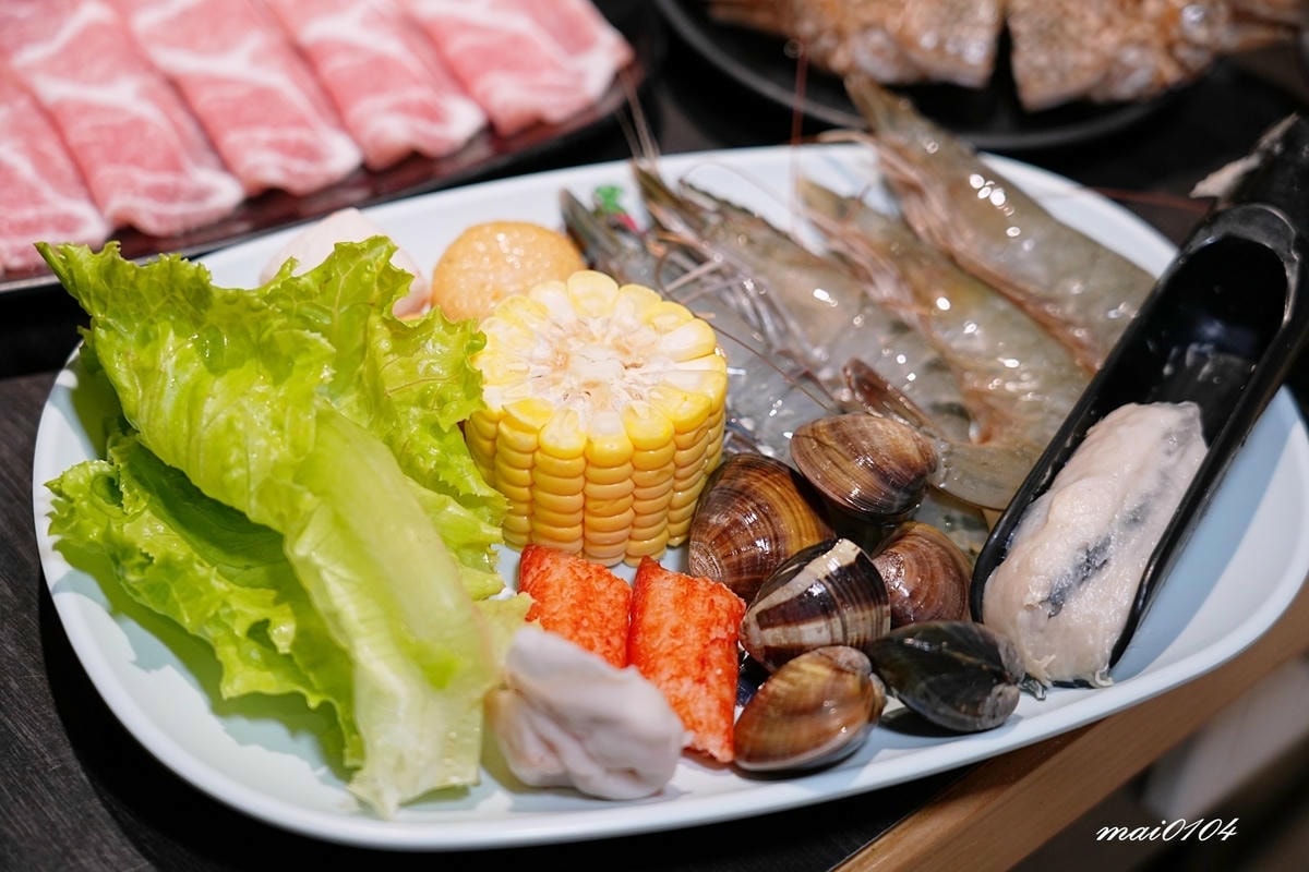 龜山林口火鍋吃到飽｜魔椒頂級鴛鴦鍋林口總店～吃到飽的價格、單
