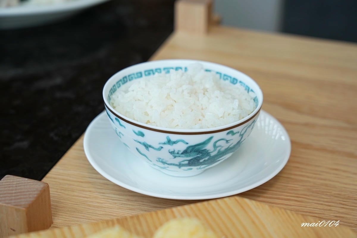 台北大直聚餐推薦｜明粵頂級海鮮火鍋～全台唯一由隈研吾設計的美