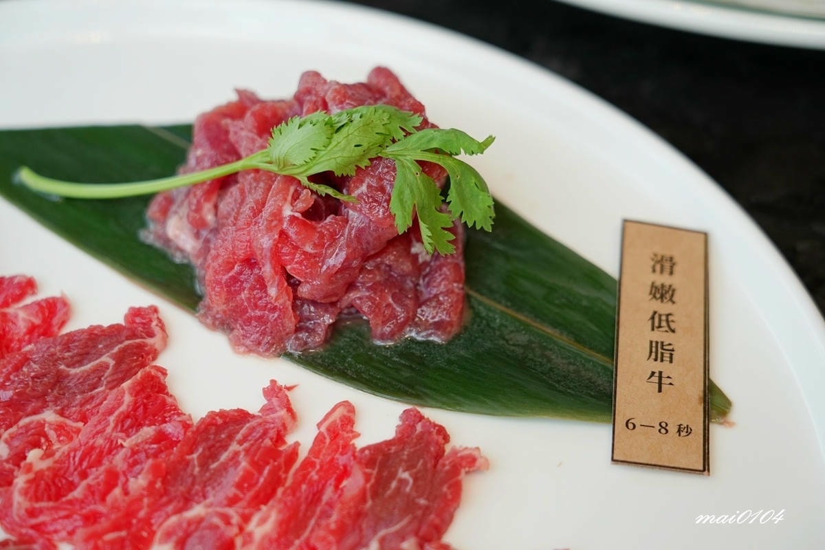 台北大直聚餐推薦｜明粵頂級海鮮火鍋～全台唯一由隈研吾設計的美