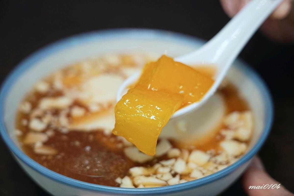 台北文山區美食｜三盛三豆花～手工豆花、燒麻糬冰、爽口的鳳梨冰