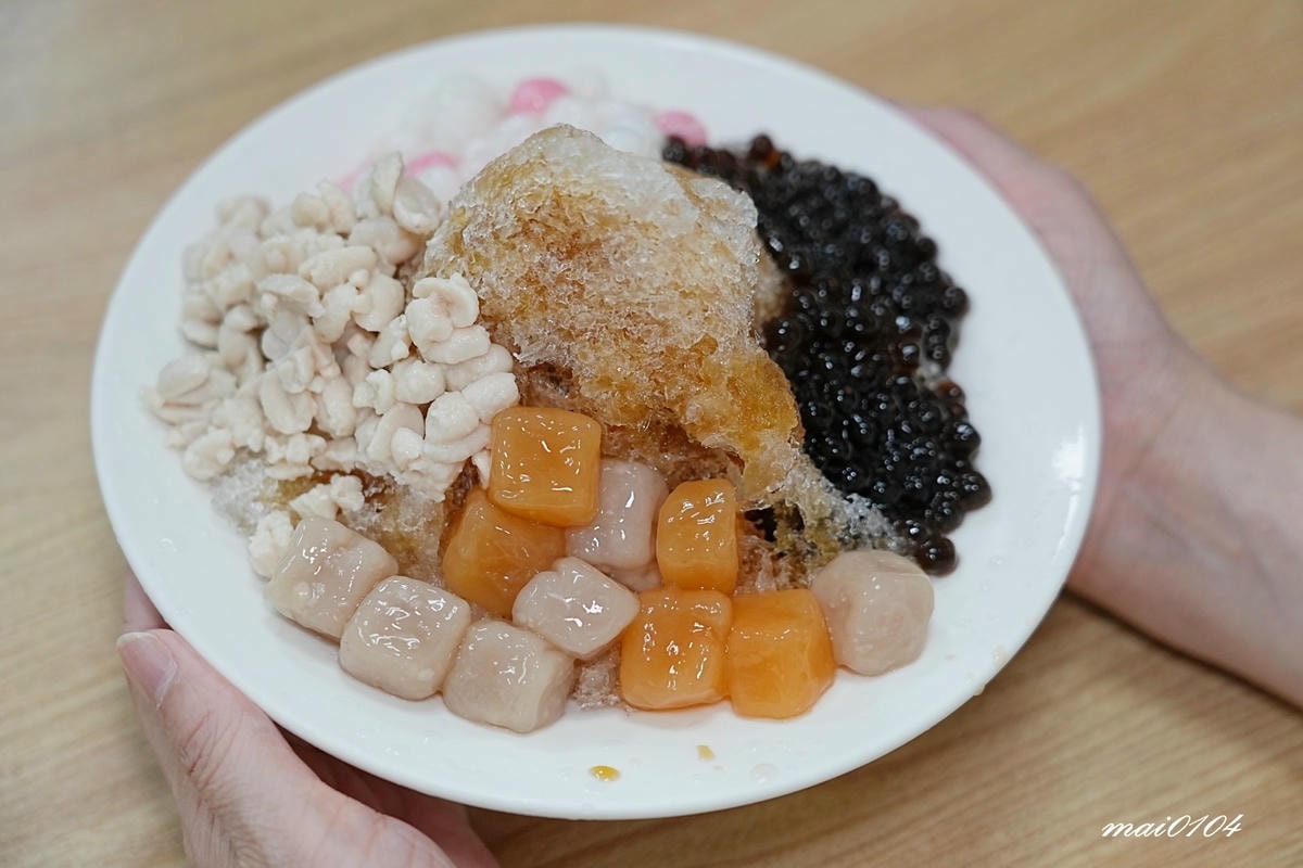 台北文山區美食｜三盛三豆花～手工豆花、燒麻糬冰、爽口的鳳梨冰