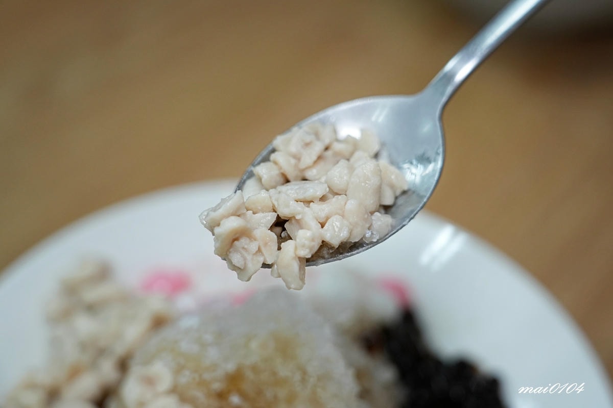 台北文山區美食｜三盛三豆花～手工豆花、燒麻糬冰、爽口的鳳梨冰