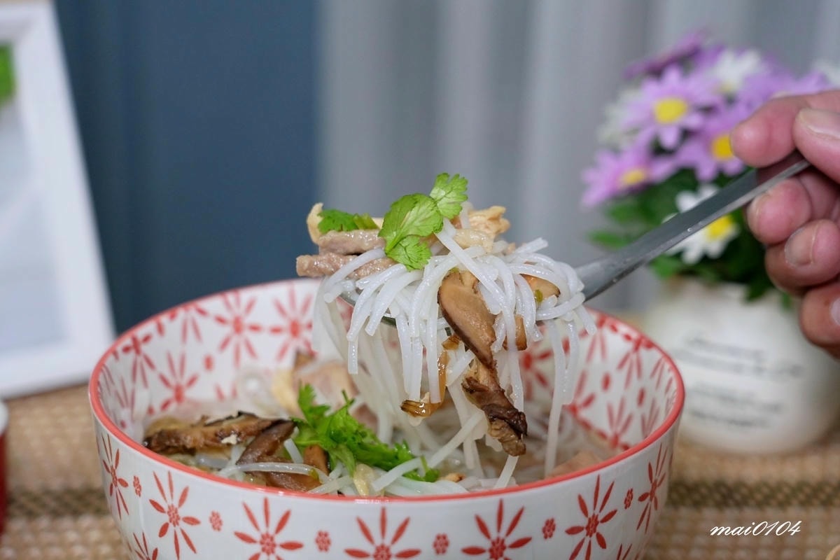 i3 Fresh愛上新鮮推出主廚「豪氣食堂台式芋頭炊粉湯」傳