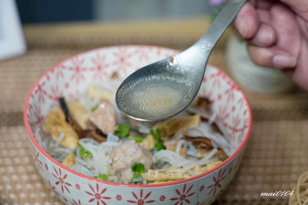 i3 Fresh愛上新鮮推出主廚「豪氣食堂台式芋頭炊粉湯」傳
